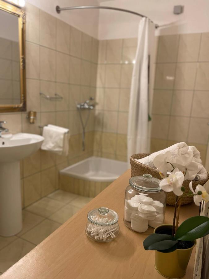 Seaview Pool Apartment-Lumiere, Island Hvar-Gdinj Exterior foto